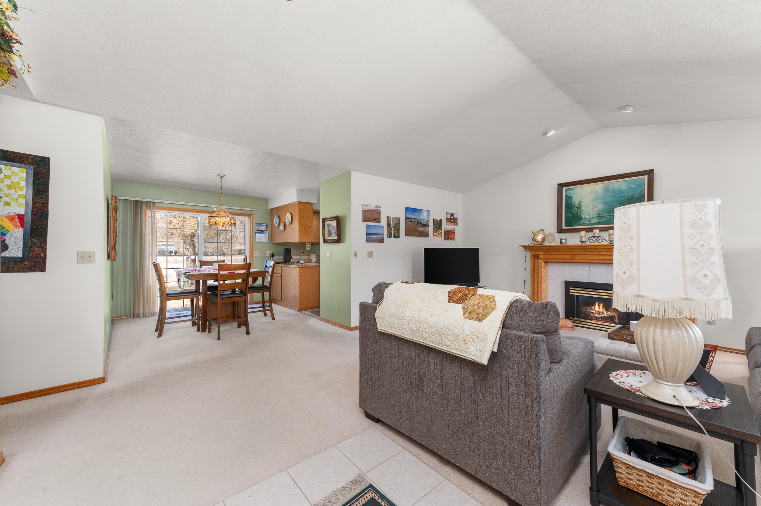 4518 South Mamer Road Spokane, WA 99206 - Photo 8 of 32