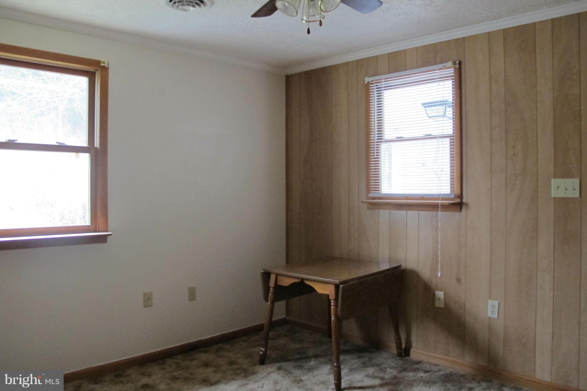 887 Locke's Mill Road Berryville, VA 22611 - Photo 25 of 27 Bedroom