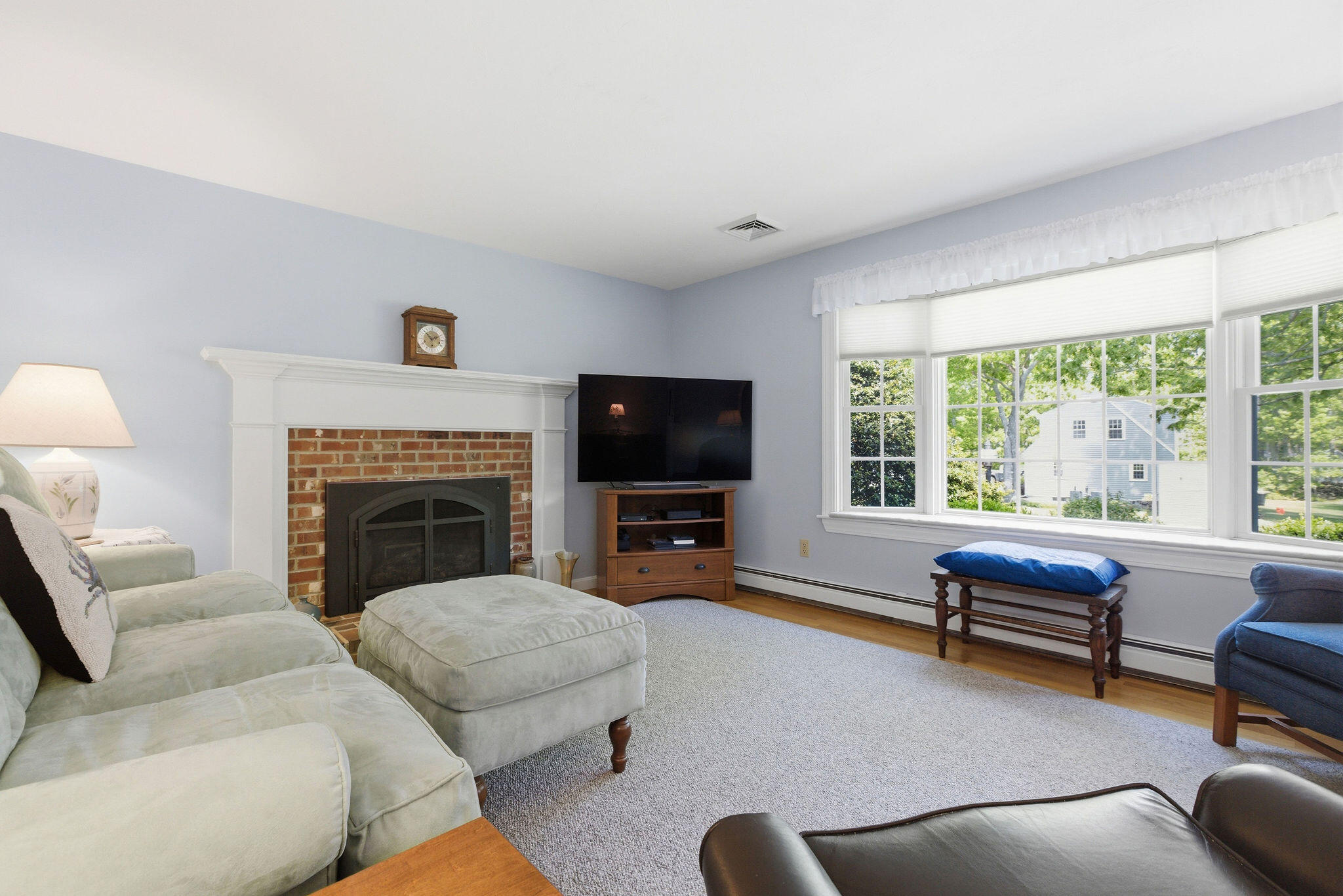 91 Long Hill Road Dennis, MA 02638 - Photo 5 of 31 5