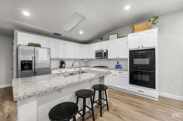 $534,999 | Undisclosed Address, Bakersfield, CA 93312