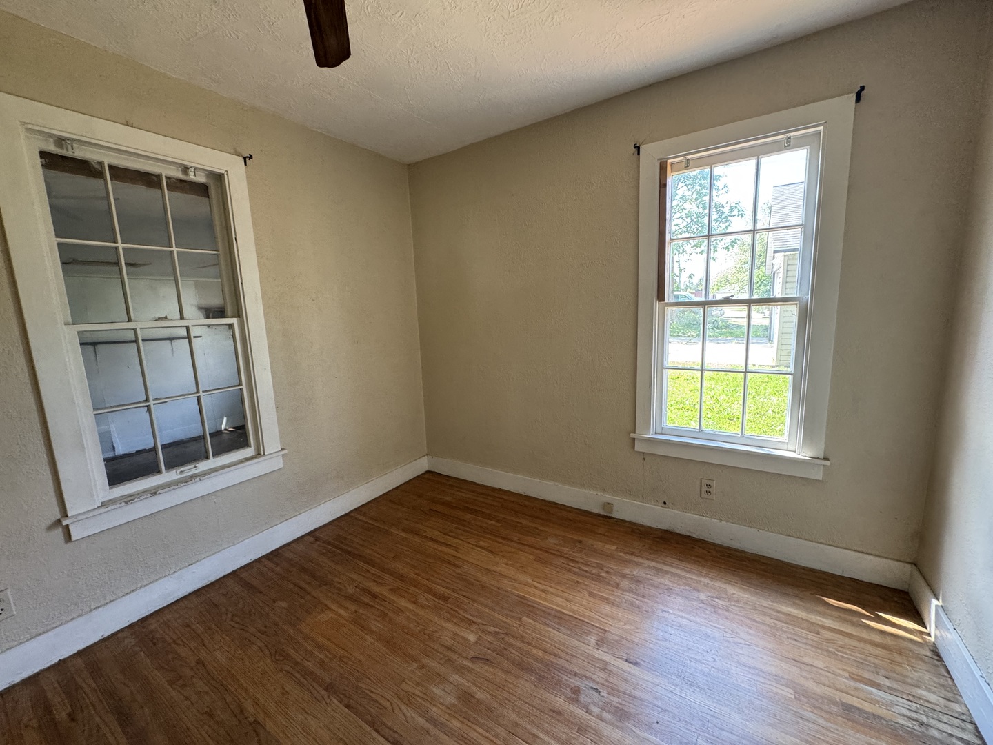 30 East Maple Street Canton, IL 61520 - Photo 11 of 17 Gallery Image 11