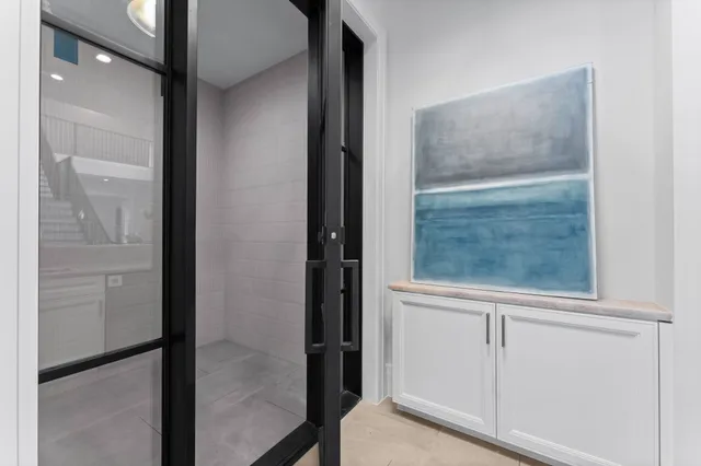 $10,199,000 | 3653 Chevy Chase Drive, Houston, TX 77019