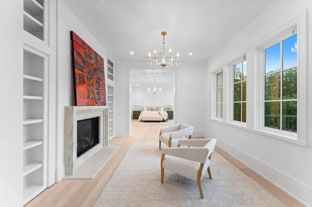 $10,199,000 | 3653 Chevy Chase Drive, Houston, TX 77019