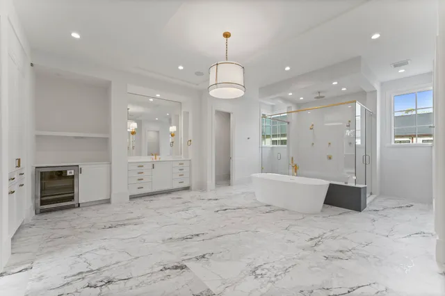 $10,199,000 | 3653 Chevy Chase Drive, Houston, TX 77019