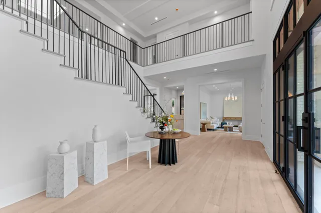 $10,199,000 | 3653 Chevy Chase Drive, Houston, TX 77019