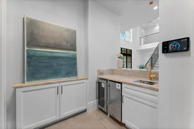 $10,199,000 | 3653 Chevy Chase Drive, Houston, TX 77019