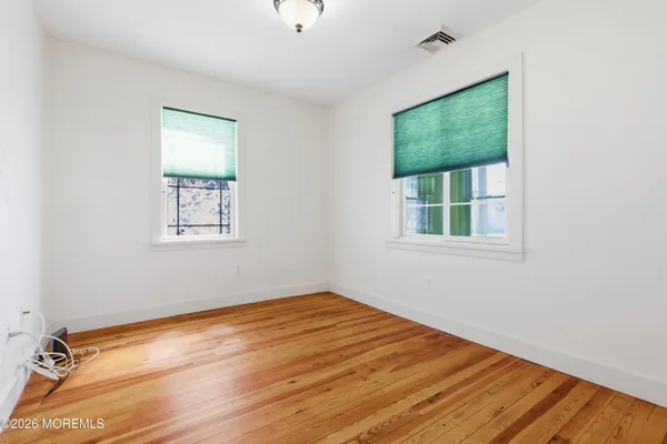 $419,000 | 37 East Lakewood Avenue, Ocean Gate, NJ 08740