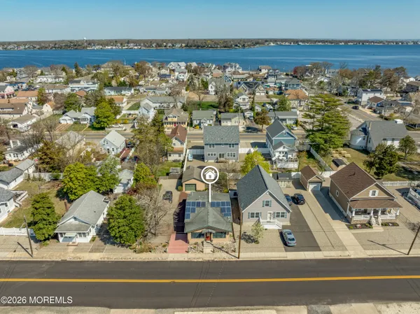 $419,000 | 37 East Lakewood Avenue, Ocean Gate, NJ 08740