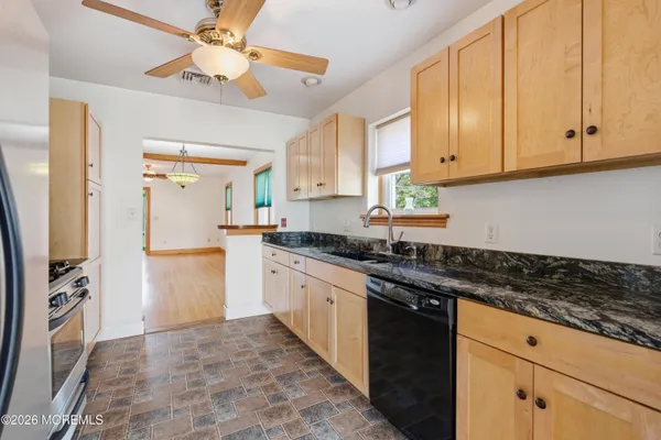 $419,000 | 37 East Lakewood Avenue, Ocean Gate, NJ 08740