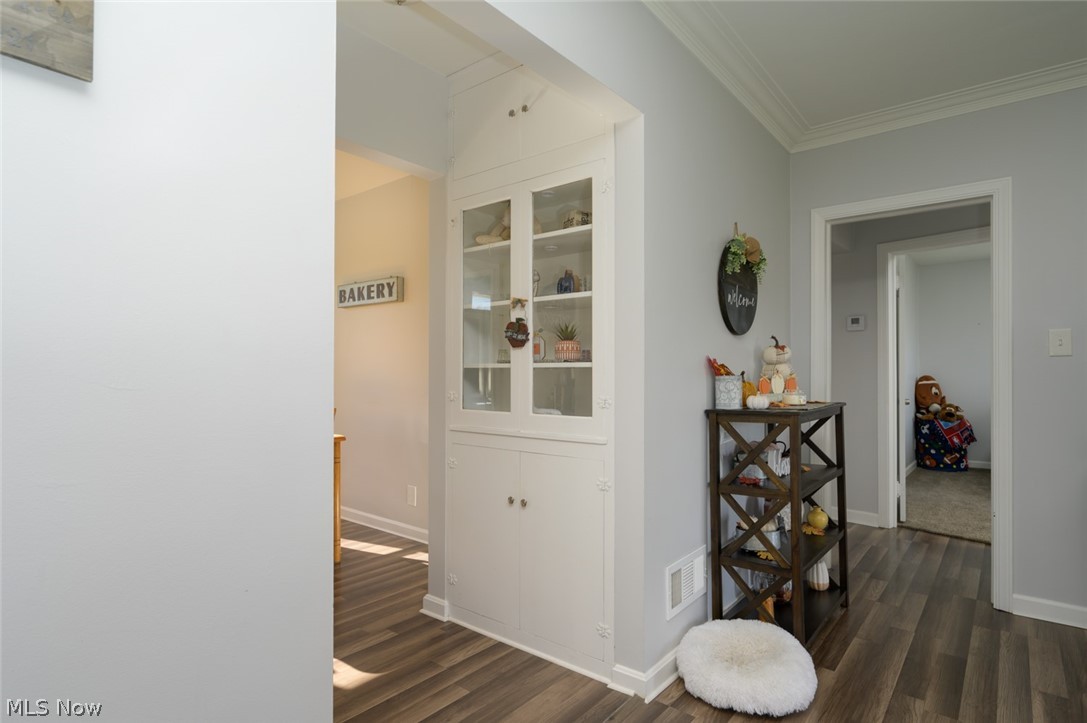 815 Mathews Road Youngstown, OH 44512 - Photo 17 of 35 Gallery Image 17