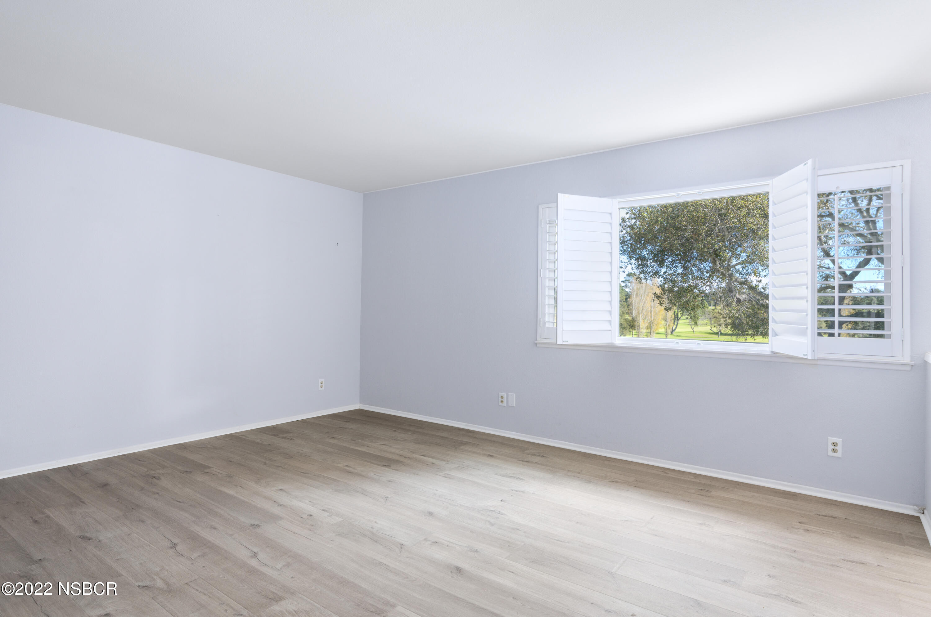 22 Stanford Circle Lompoc, CA 93436 - Photo 13 of 19 9 Primary Bedroom