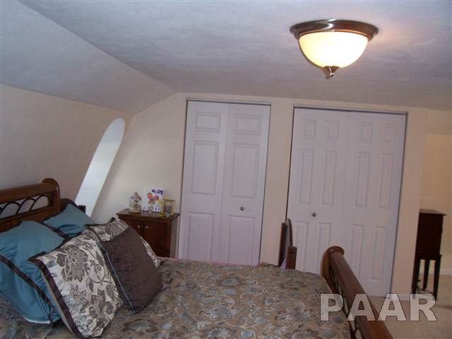 1001 Devonshire Road Washington, IL 61571 - Photo 10 of 15 Gallery Image 10