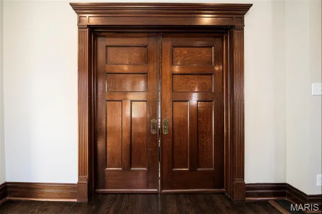 $495,000 | 4567 Arco Avenue, St. Louis, MO 63110