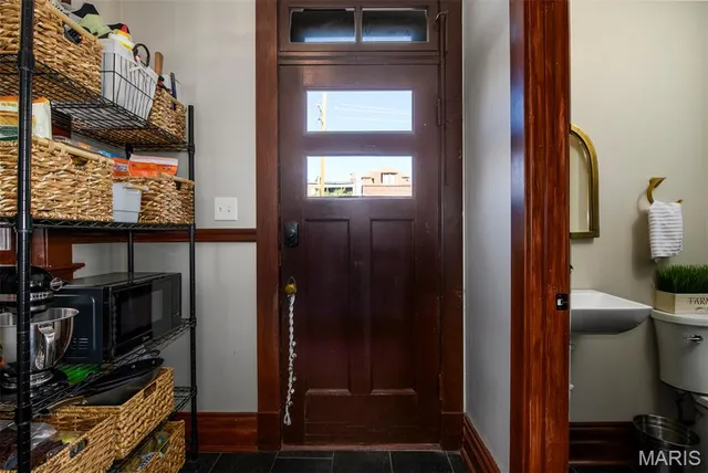 $495,000 | 4567 Arco Avenue, St. Louis, MO 63110