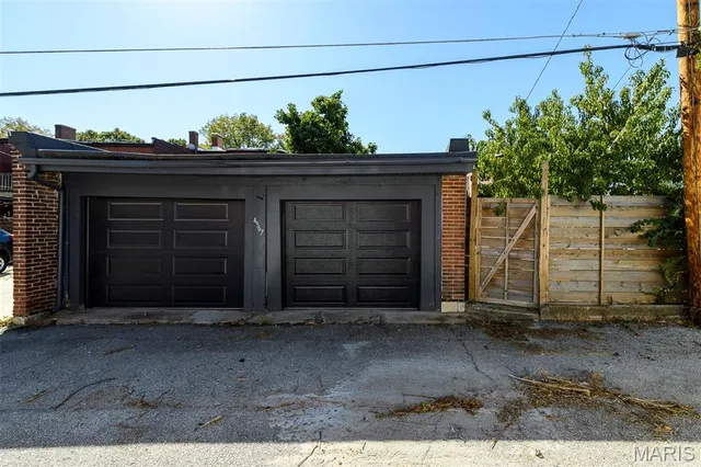 $495,000 | 4567 Arco Avenue, St. Louis, MO 63110