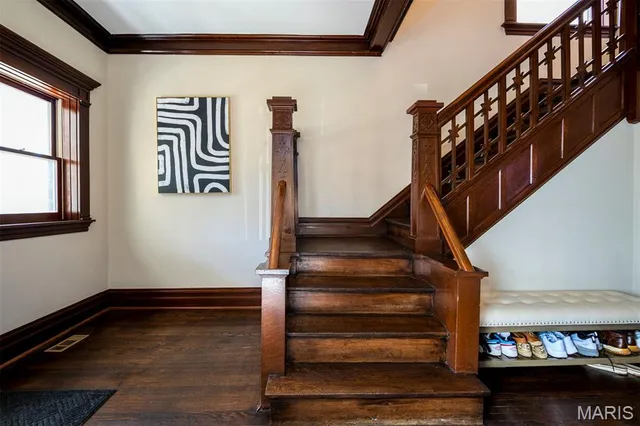 $495,000 | 4567 Arco Avenue, St. Louis, MO 63110