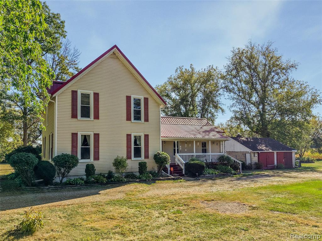 6480 Dryden Road Almont, MI 48003 - Photo 2 of 42