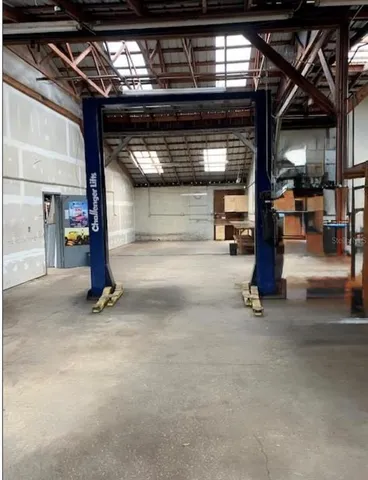 $2,900 | 210 Magnolia Street, New Smyrna Beach, FL 32168