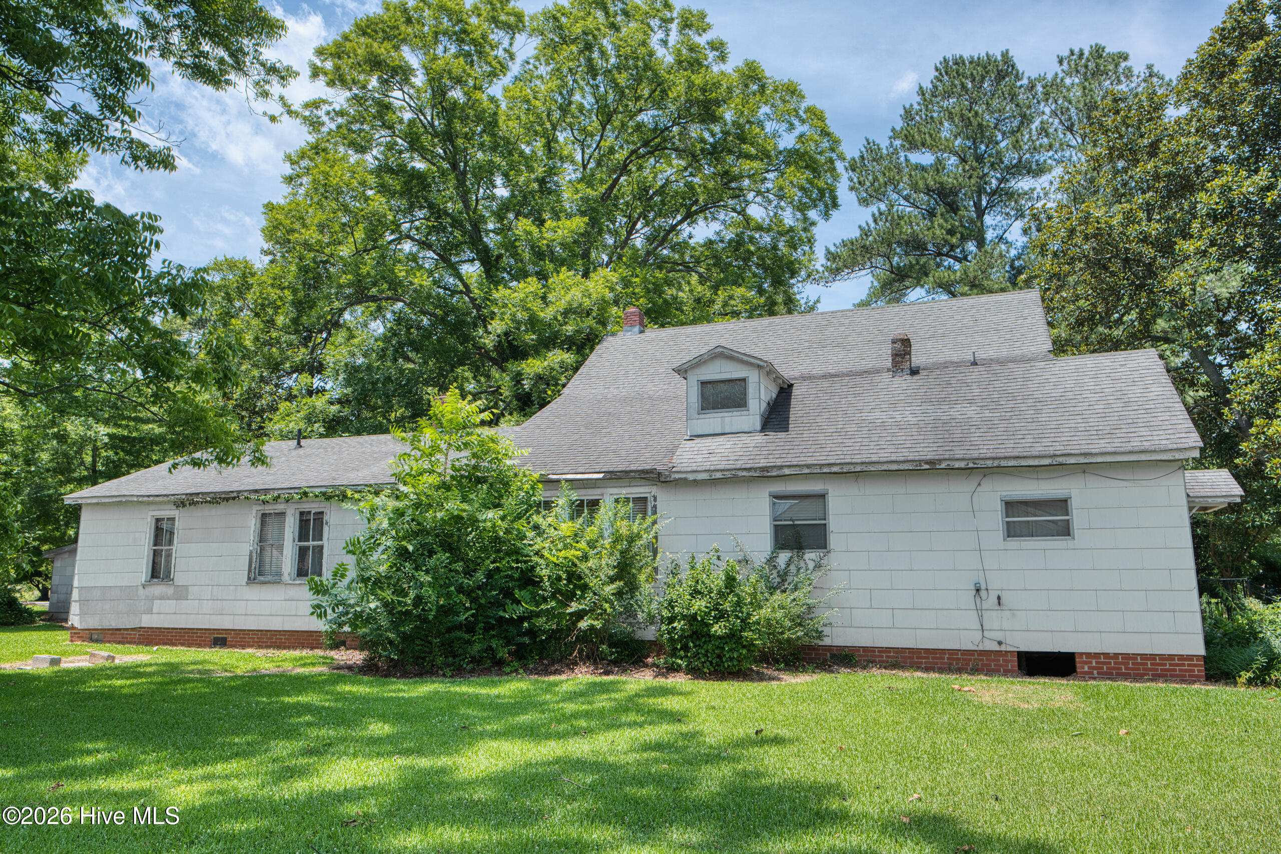 303 Boush Street Roper, NC 27970 - Photo 8 of 25