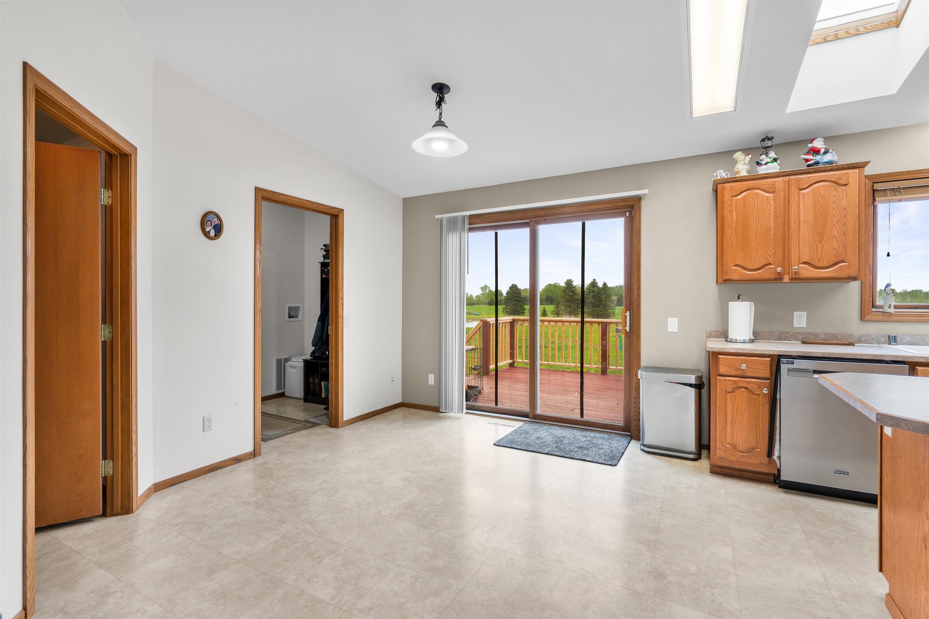 1254 South Overland Road De Pere, WI 54115 - Photo 17 of 57