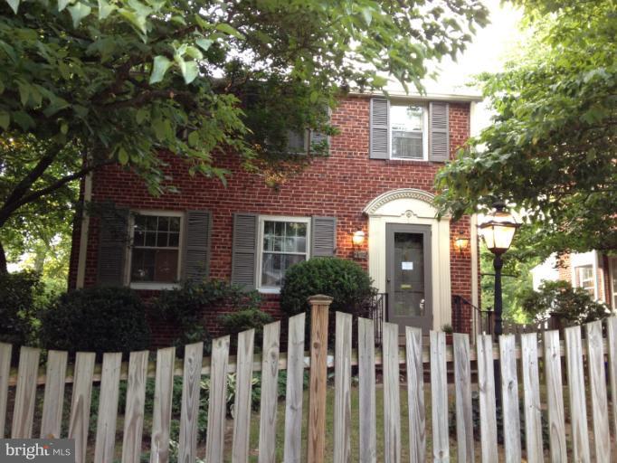 2811 Ivydale Street Silver Spring, MD 20902 - Photo 11 of 11 Exterior (Front)