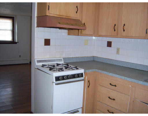 39 North Billerica Road, Unit 2 Lowell, MA 01852 - Photo 2 of 2 Gallery Image 2