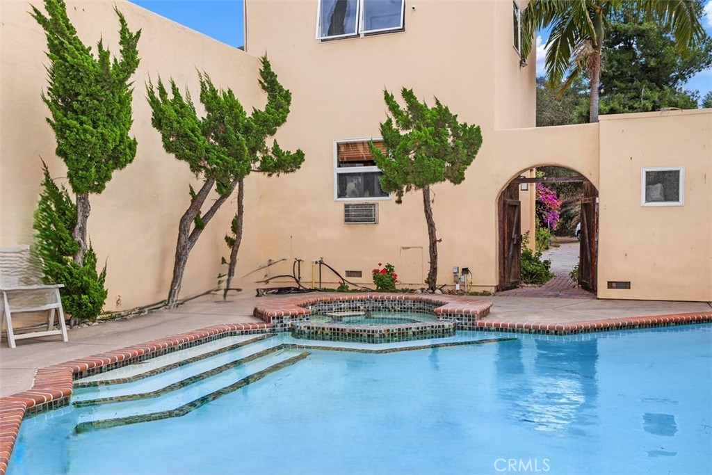 3264 Shearer Crossing Fallbrook, CA 92028 - Photo 3 of 41 Pool