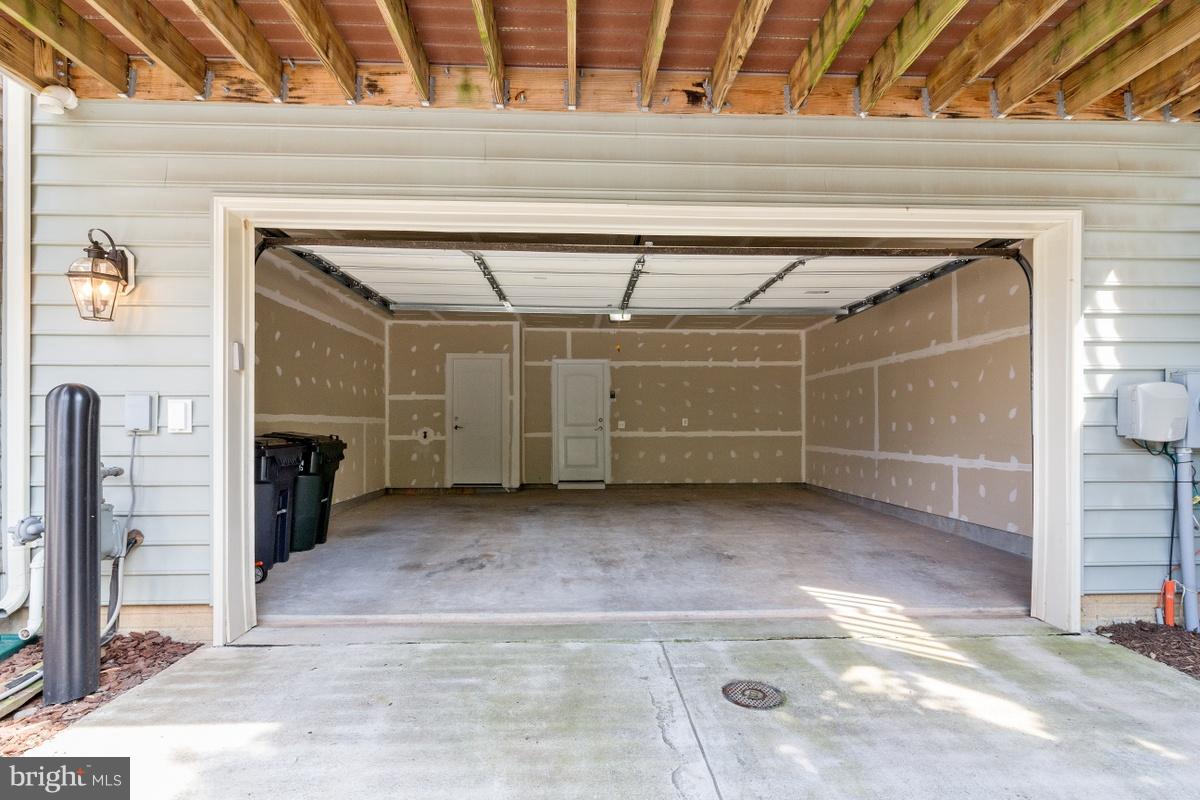 43310 Old Ryan Road Ashburn, VA 20148 - Photo 17 of 17 Large 2 car with parking as well!