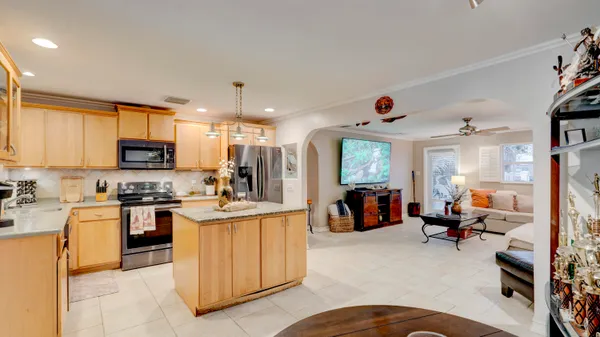 $8,500 | 150 Azalea Street, Tavernier, FL 33070