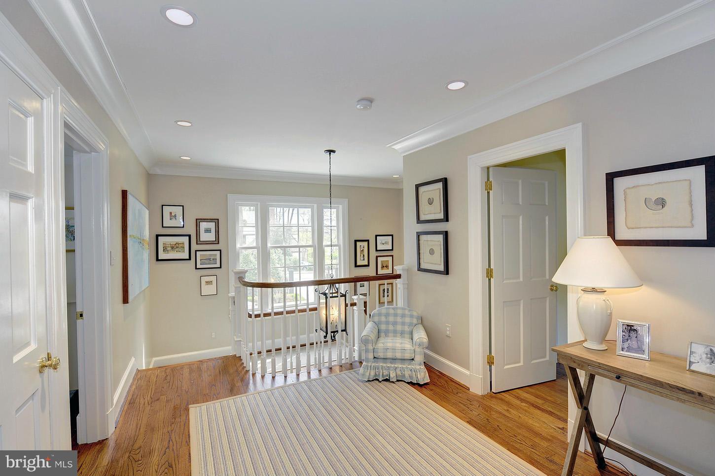 3010 Foxhall Road Northwest Washington, DC 20016 - Photo 16 of 26 2nd Level Foyer