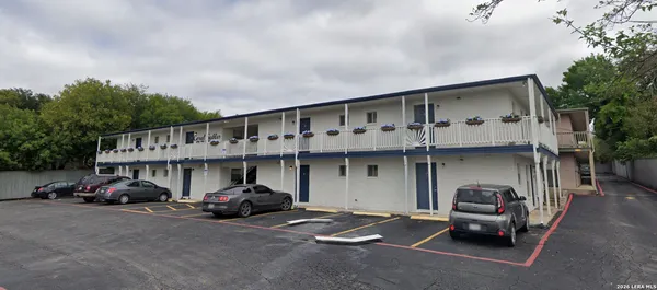 $850 | 516 Gentleman Road, Unit 5, Balcones Heights, TX 78201