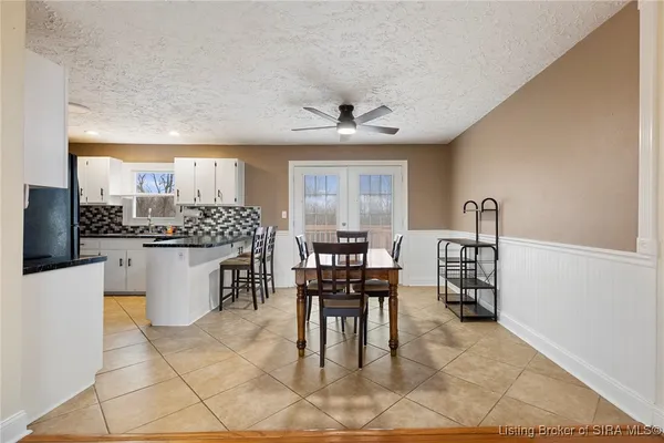 $319,900 | 6828 Farnsley Knob Road, Elizabeth, IN 47117