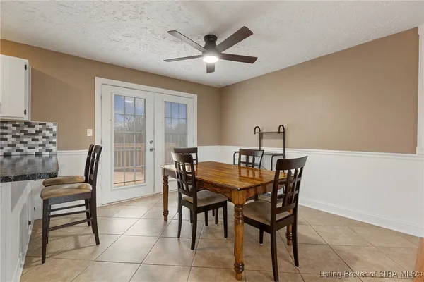 $319,900 | 6828 Farnsley Knob Road, Elizabeth, IN 47117