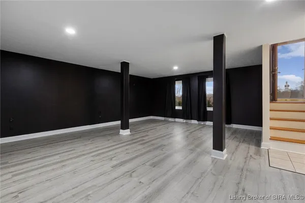 $319,900 | 6828 Farnsley Knob Road, Elizabeth, IN 47117