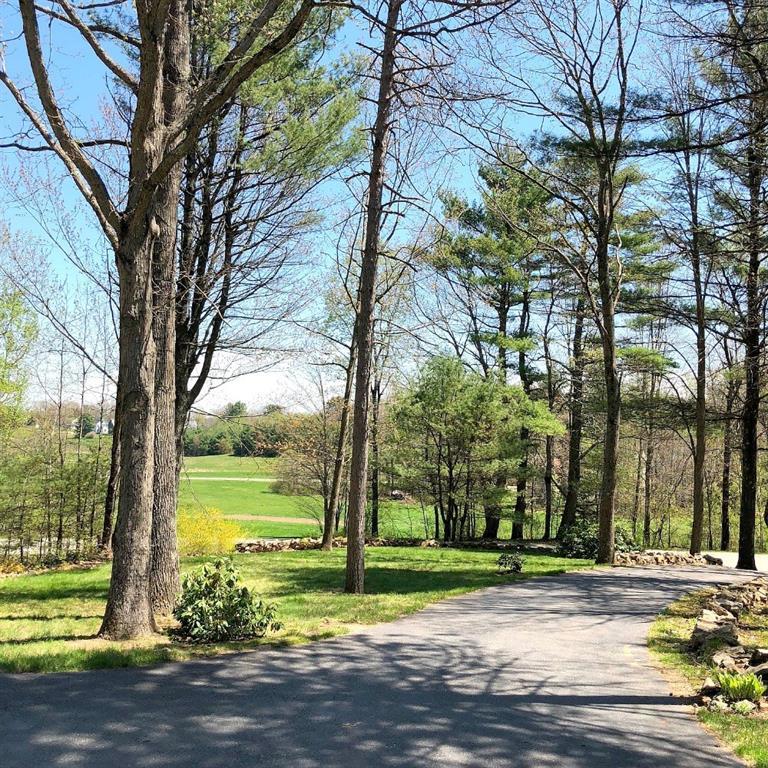 18 Alewive Farms Road Kennebunk, ME 04043 - Photo 30 of 35 Driveway