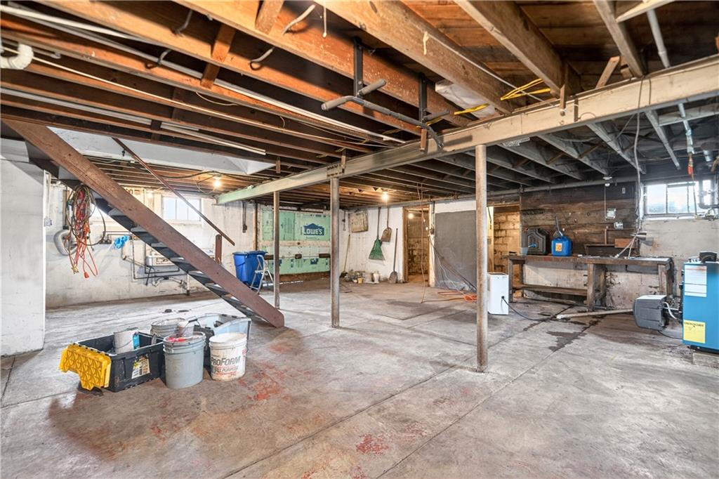 900 Washington Road Washington, PA 15301 - Photo 43 of 50 Storage...