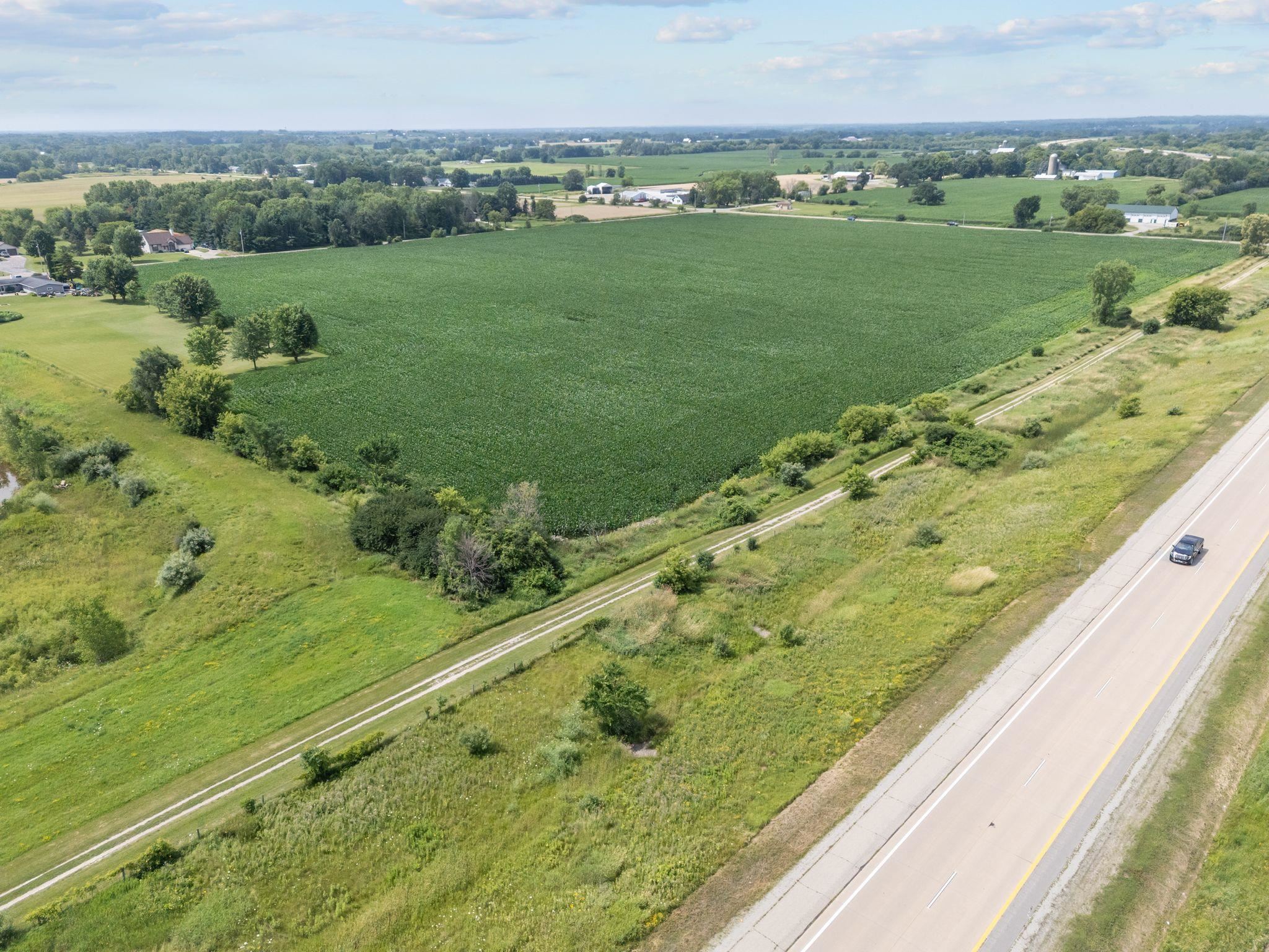 Fairview Road Neenah, WI 54956 - Photo 2 of 5