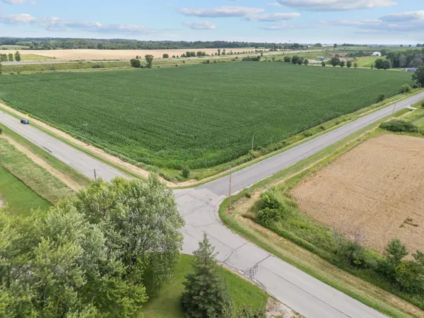 $699,900 | Fairview Road, Neenah, WI 54956