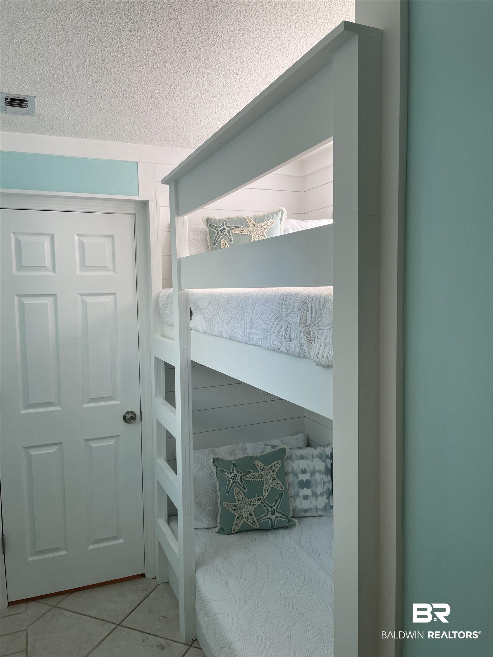 25861 Canal Road, Unit 1 Orange Beach, AL 36561 - Photo 8 of 53