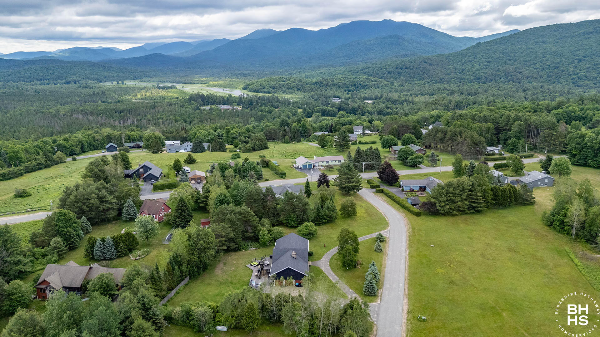 13 Meadow Road Saranac Lake, NY 12983 - Photo 47 of 51