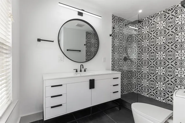 $4,250 | 9929 Gooding Drive, Dallas, TX 75220