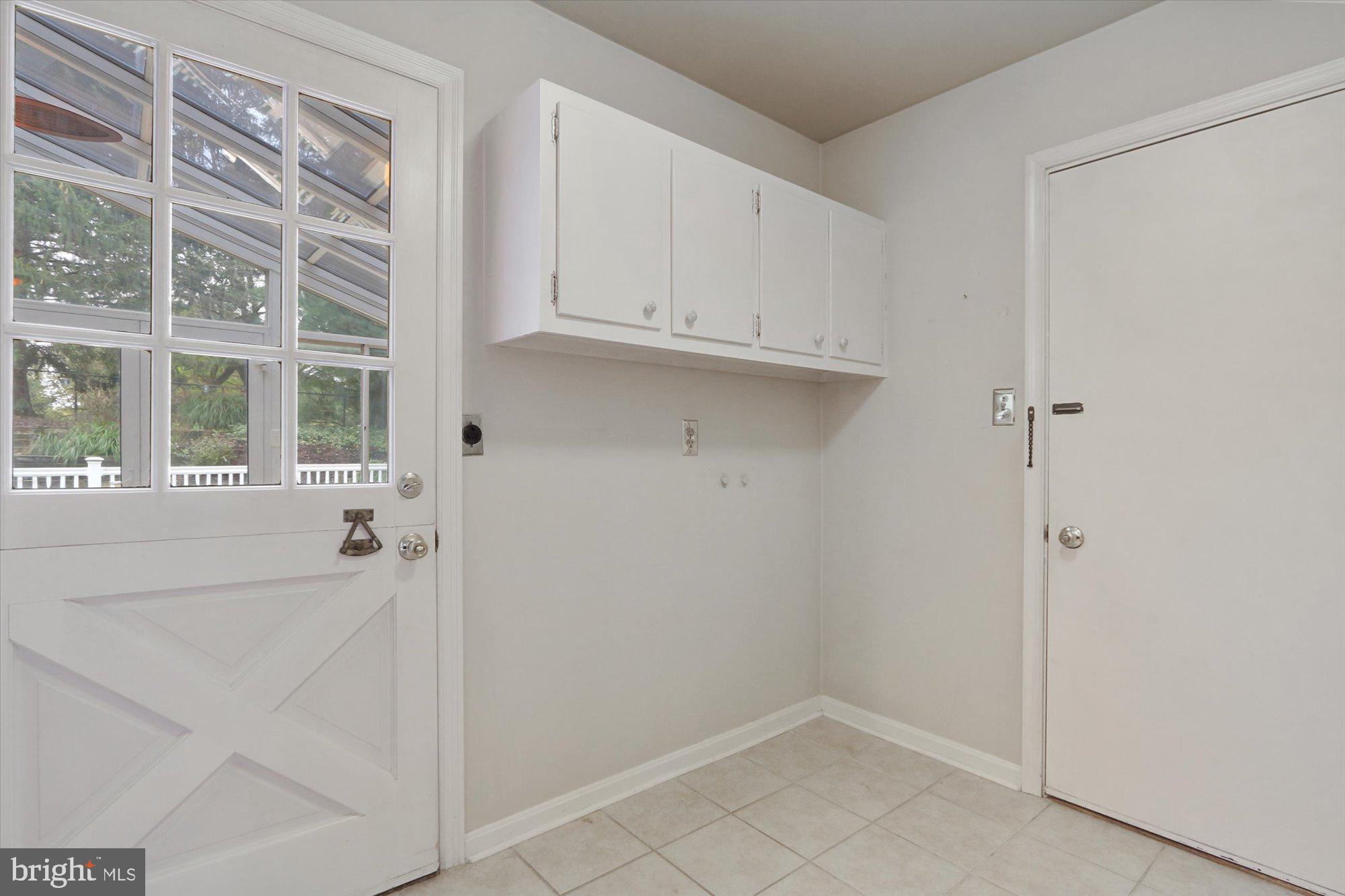 4469 Nantucket Road Harrisburg, PA 17112 - Photo 14 of 32 Gallery Image 14