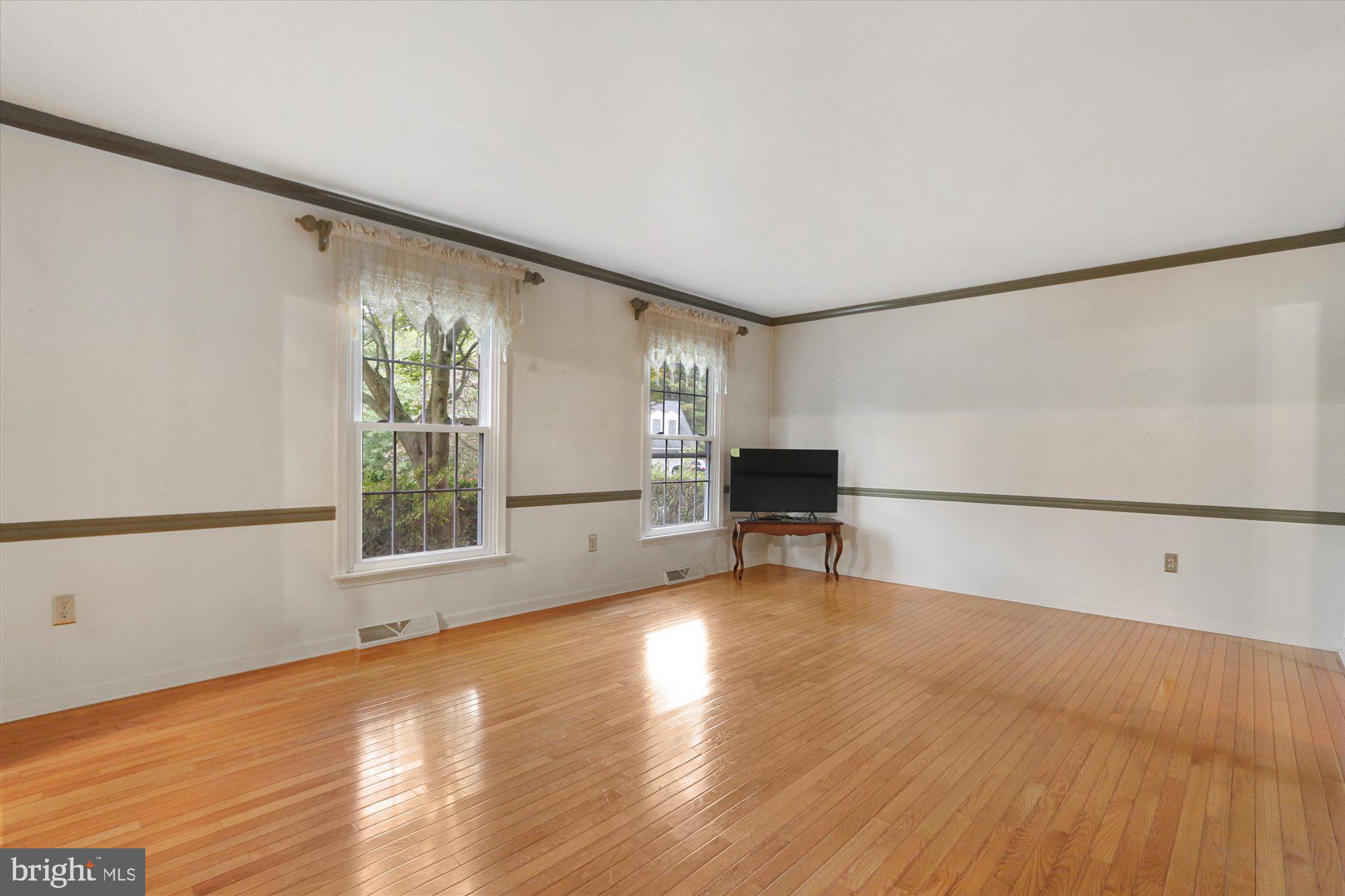 4469 Nantucket Road Harrisburg, PA 17112 - Photo 4 of 32 Gallery Image 4