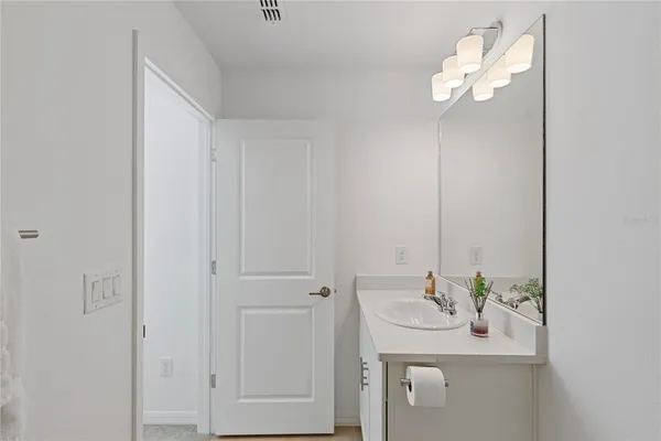 $235,900 | 6119 Whetstone Court, Palmetto, FL 34221