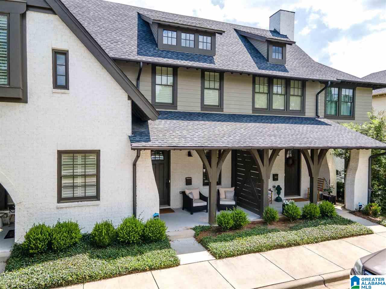 655 Rumble Avenue Birmingham, AL 35213 - Photo 2 of 31