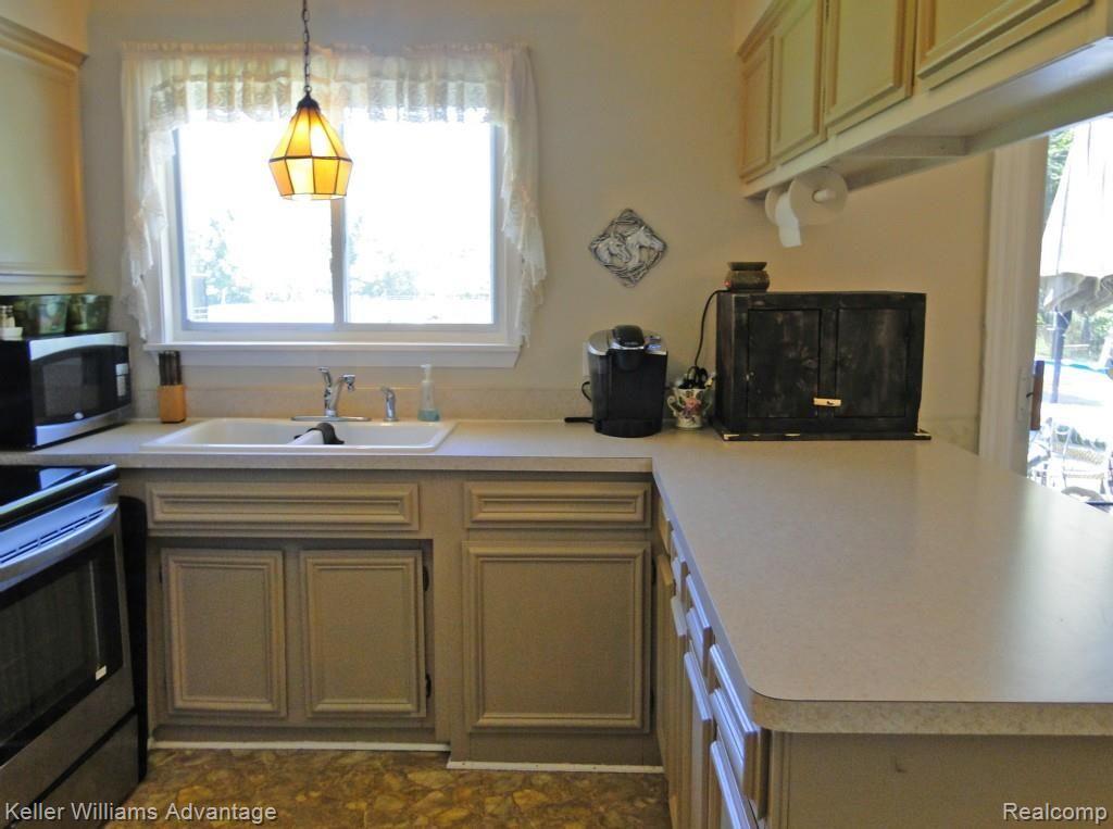 41150 Willis Road Belleville, MI 48111 - Photo 4 of 20