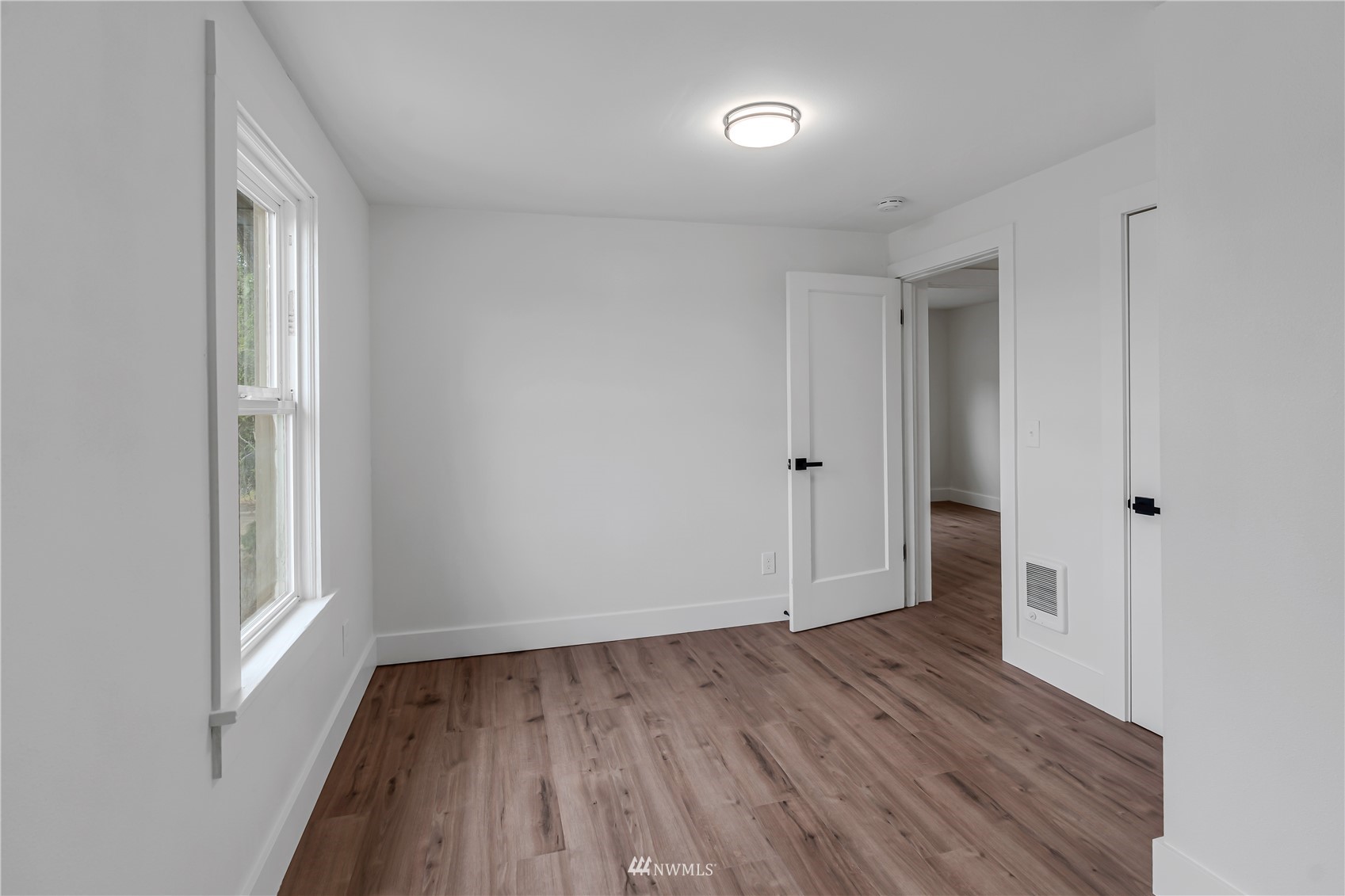 537 Carnine Road Castle Rock, WA 98611 - Photo 16 of 32 Gallery Image 16