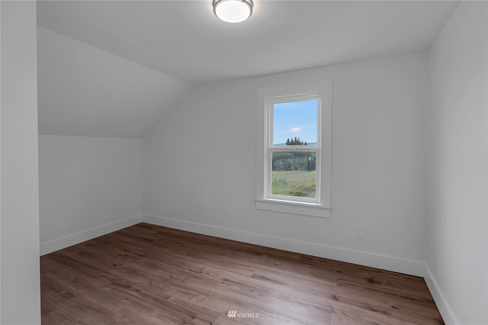 537 Carnine Road Castle Rock, WA 98611 - Photo 21 of 32 Gallery Image 21