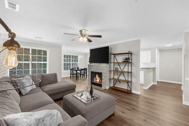 $294,995 | 123 Streamside Drive, Roswell, GA 30076