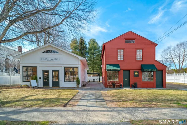 $1,200,000 | 24-26 Lyme Street, Old Lyme, CT 06371